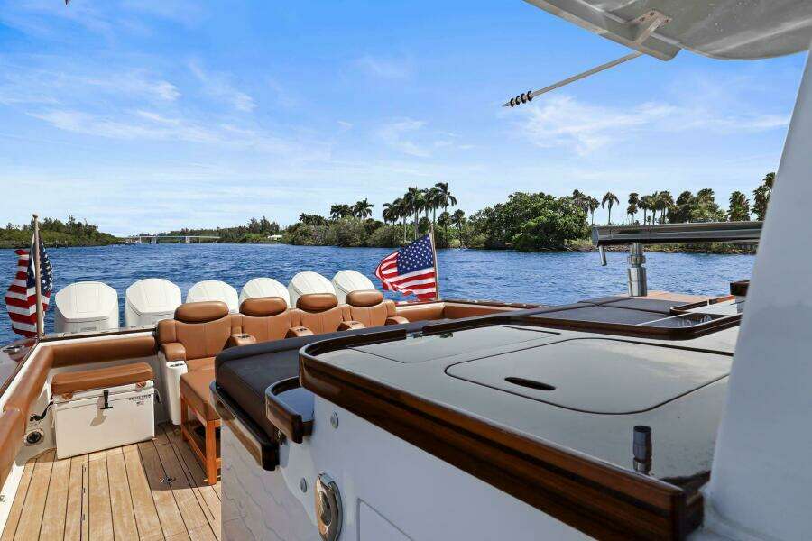 65ft HCB Yacht For Sale