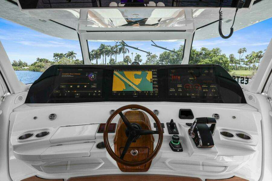 65ft HCB Yacht For Sale