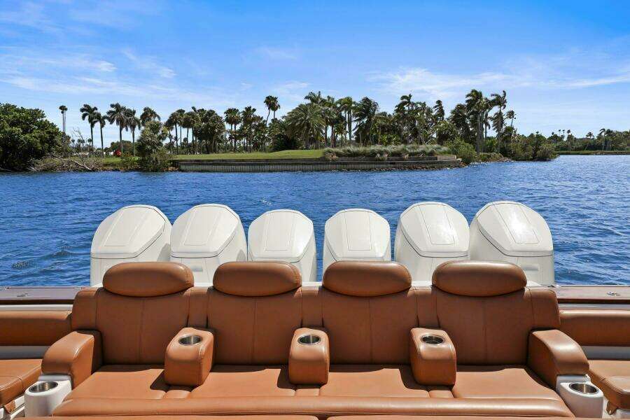 65ft HCB Yacht For Sale