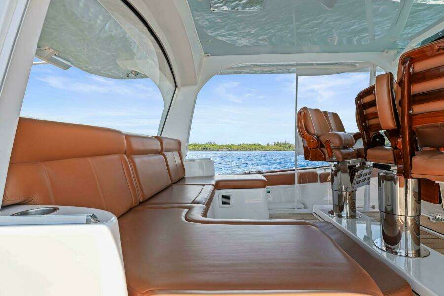 65ft HCB Yacht For Sale