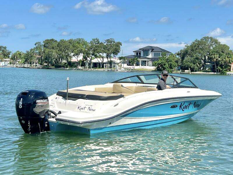 21ft Sea Ray Yacht For Sale