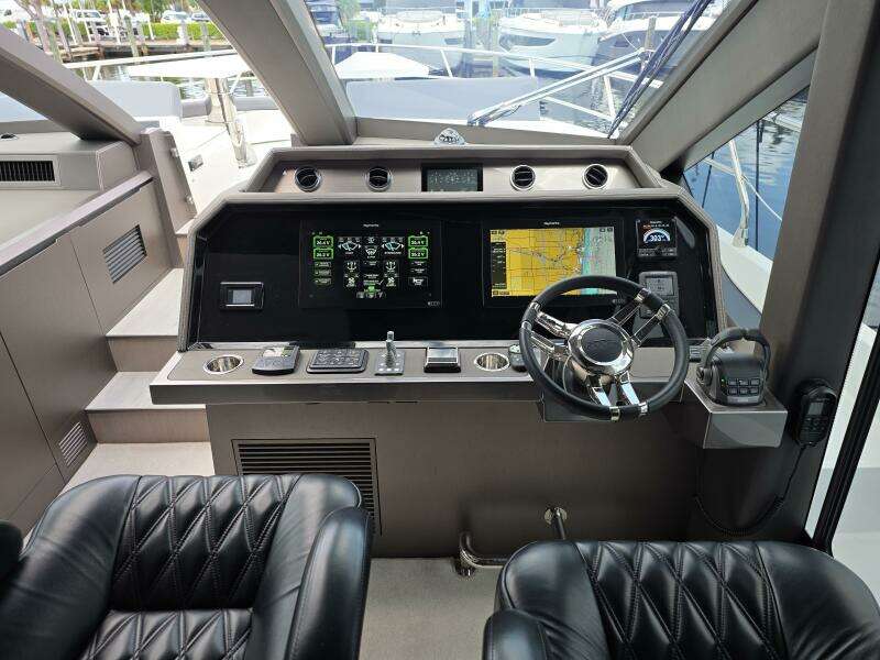 64ft Galeon Yacht For Sale