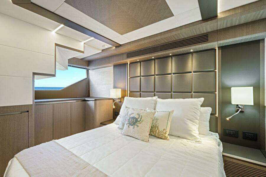 64ft Galeon Yacht For Sale