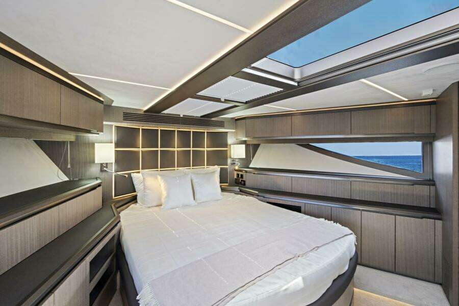 64ft Galeon Yacht For Sale