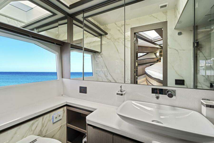 64ft Galeon Yacht For Sale