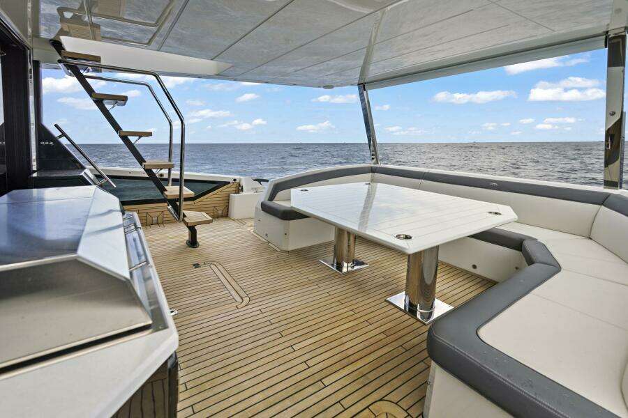 64ft Galeon Yacht For Sale