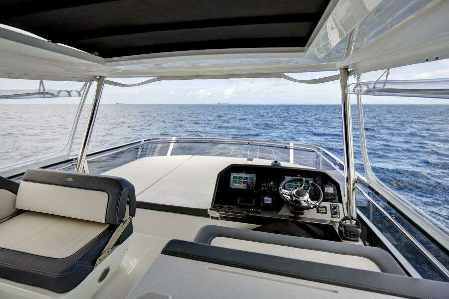 64ft Galeon Yacht For Sale