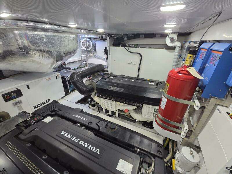 64ft Galeon Yacht For Sale