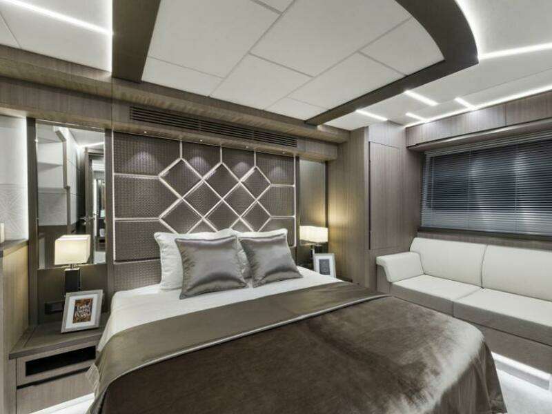 64ft Galeon Yacht For Sale