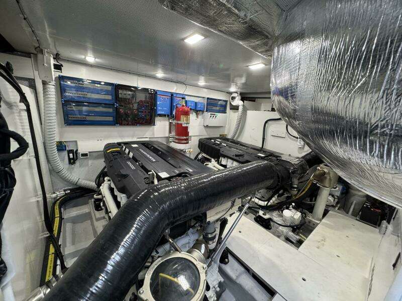 64ft Galeon Yacht For Sale