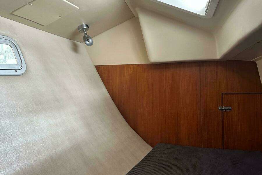 Kokua 33ft Hunter Yacht For Sale