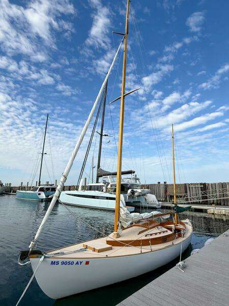Jupiter 28ft Herreshoff Yacht For Sale
