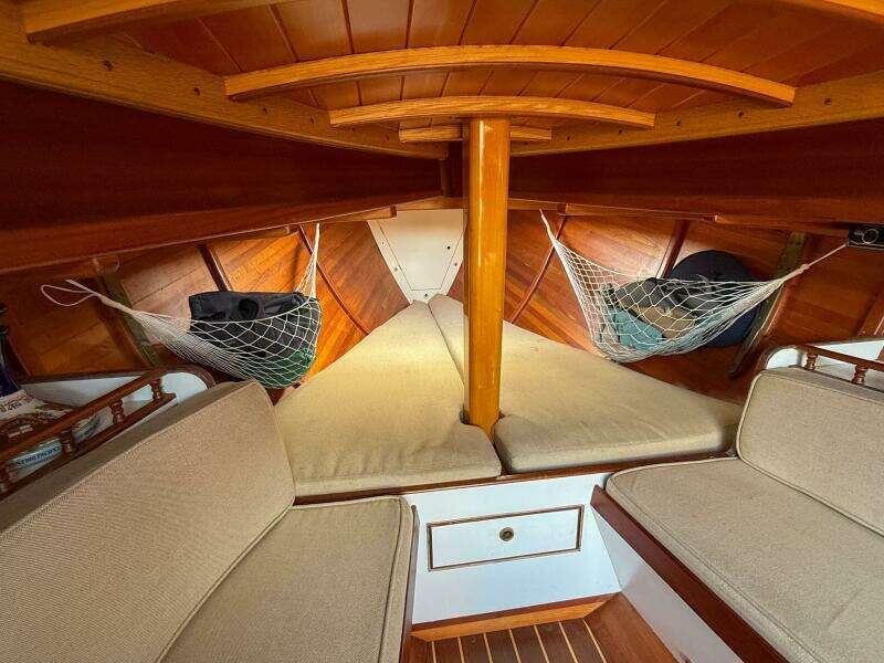 Jupiter 28ft Herreshoff Yacht For Sale