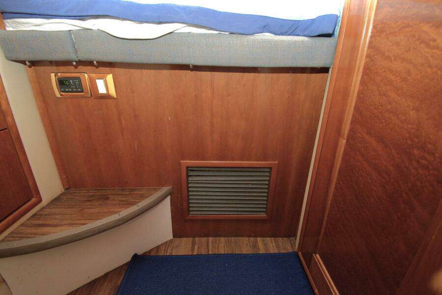 IV Play Too 46ft Carver Yacht For Sale