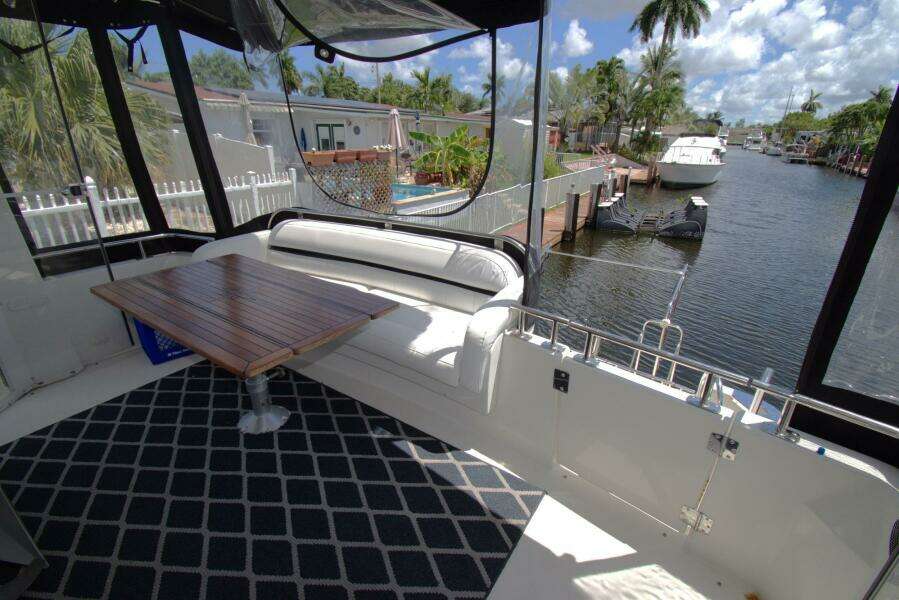 IV Play Too 46ft Carver Yacht For Sale