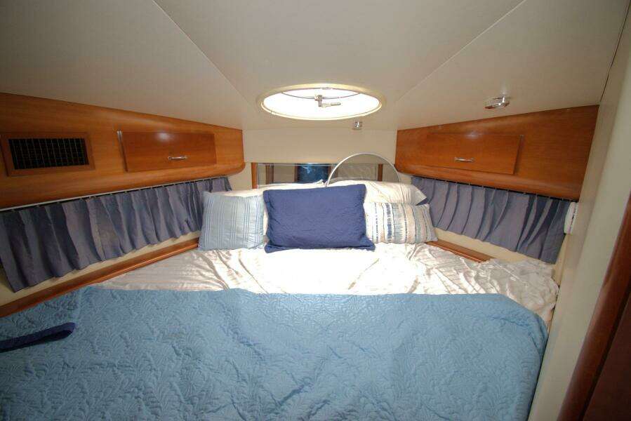 IV Play Too 46ft Carver Yacht For Sale