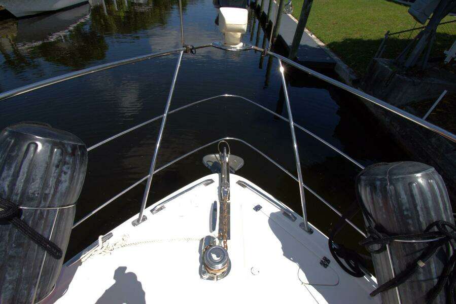 IV Play Too 46ft Carver Yacht For Sale