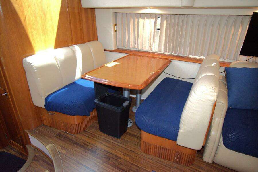 IV Play Too 46ft Carver Yacht For Sale