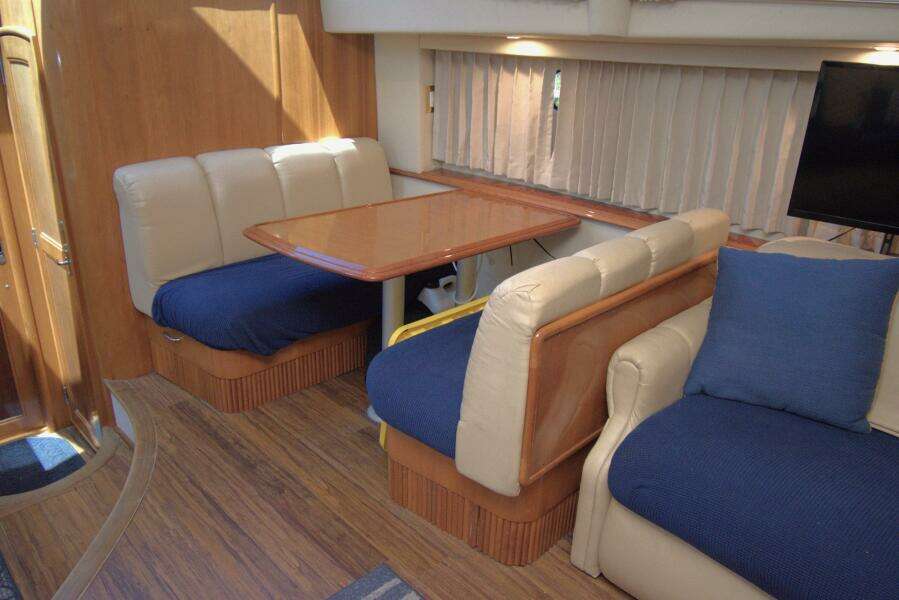 IV Play Too 46ft Carver Yacht For Sale