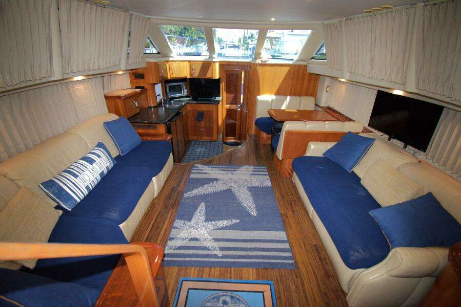IV Play Too 46ft Carver Yacht For Sale