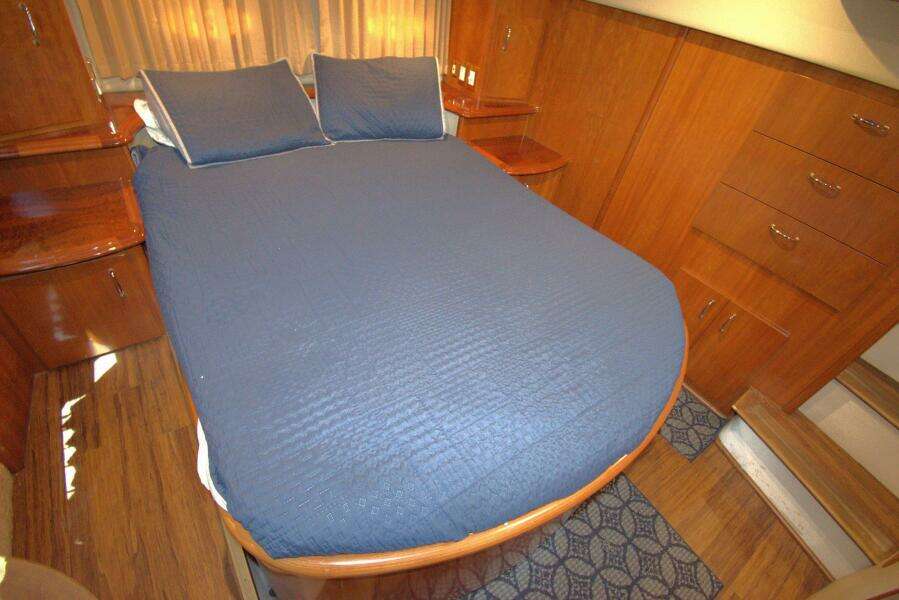 IV Play Too 46ft Carver Yacht For Sale