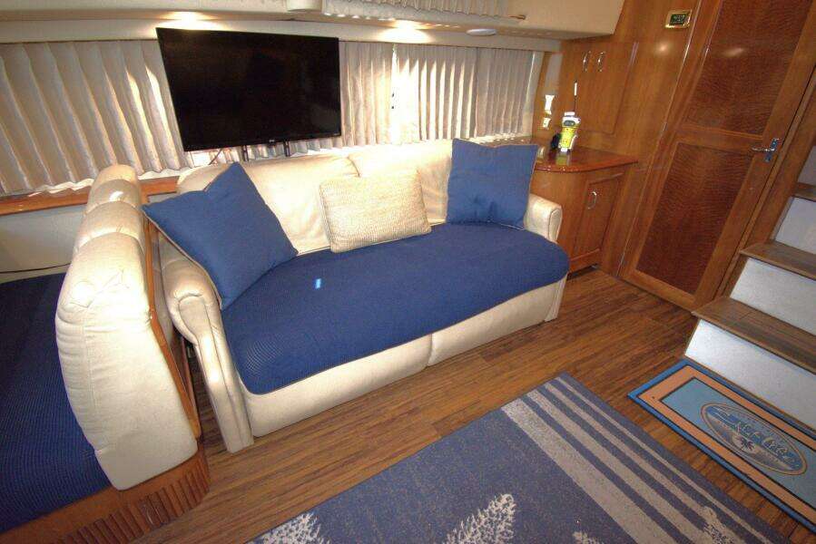 IV Play Too 46ft Carver Yacht For Sale