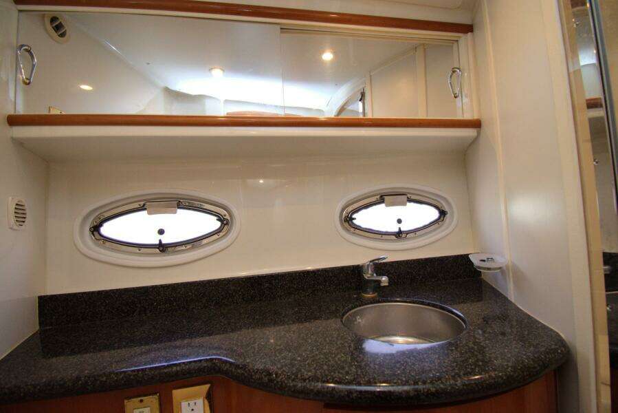 IV Play Too 46ft Carver Yacht For Sale