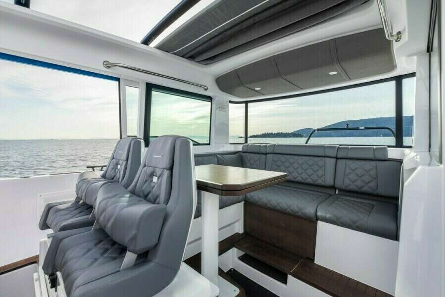 37ft Axopar Yacht For Sale