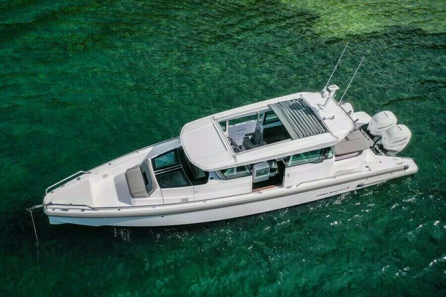 37ft Axopar Yacht For Sale