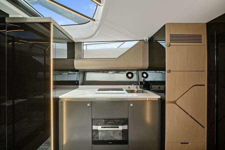 55ft Sunseeker Yacht For Sale