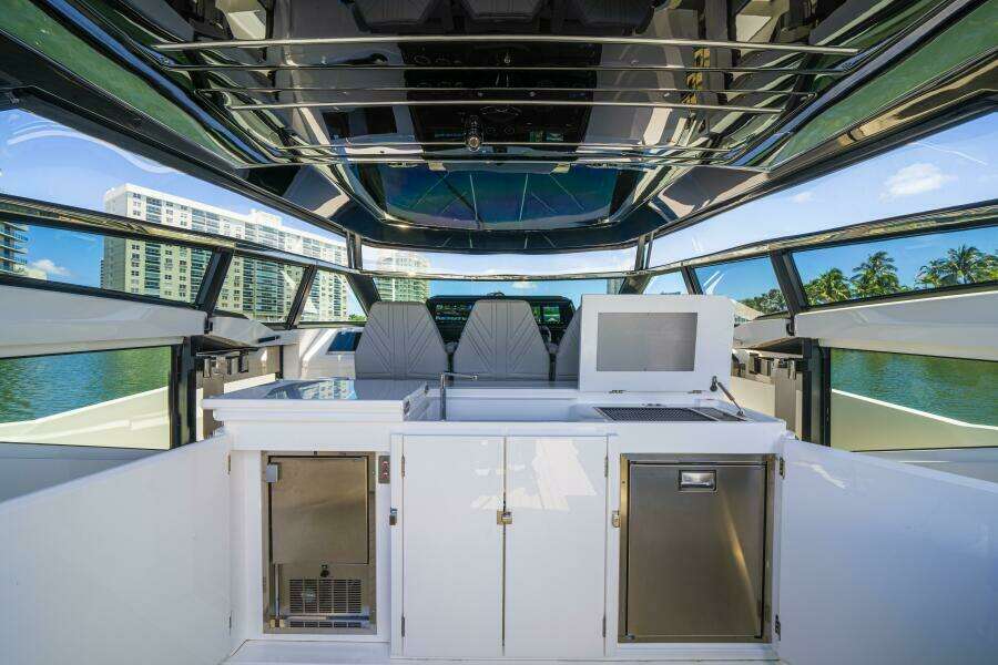 55ft Sunseeker Yacht For Sale