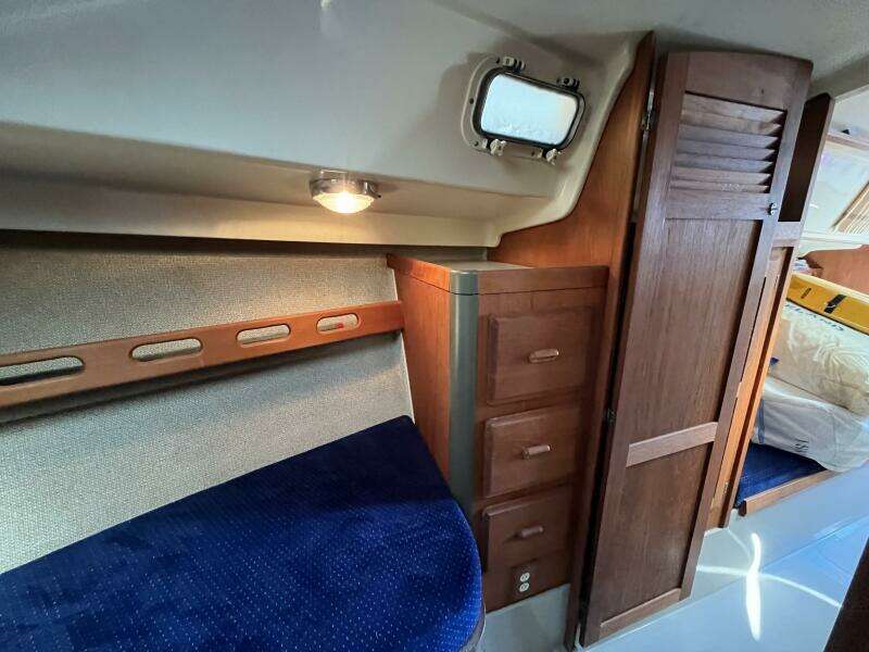 Humphrey 35ft O Day Yacht For Sale