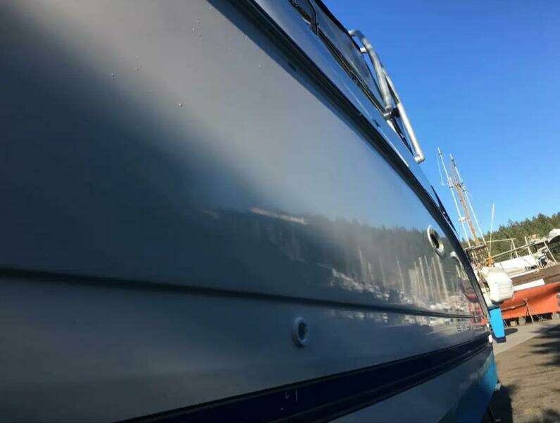 27ft Bayliner Yacht For Sale
