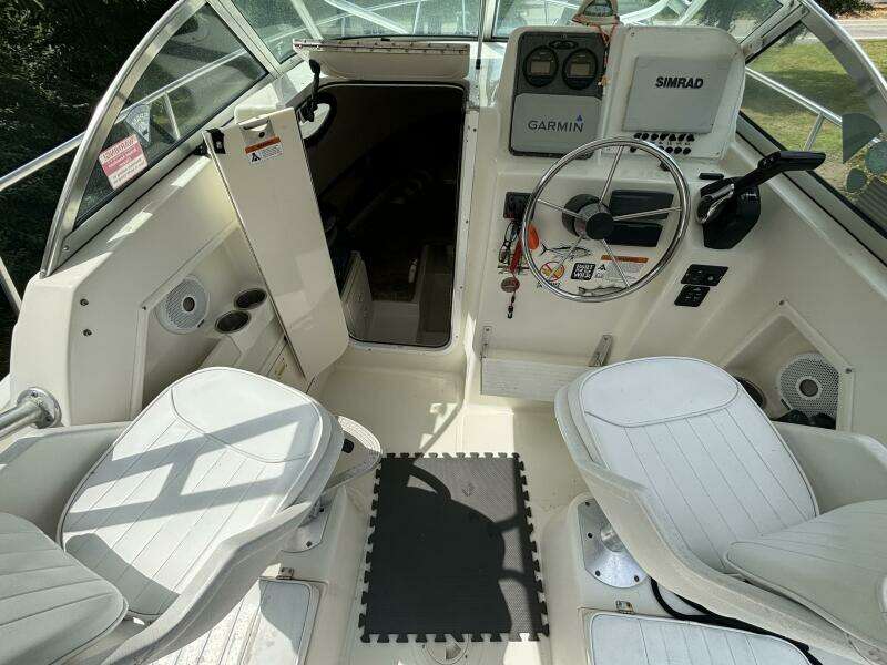 23ft Hydra Sports Yacht For Sale