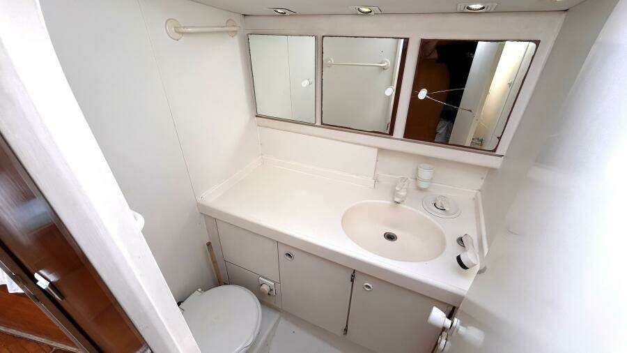 Diatomee 59ft Custom Yacht For Sale