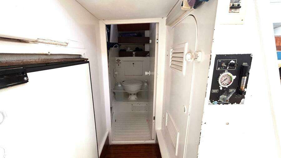 Diatomee 59ft Custom Yacht For Sale