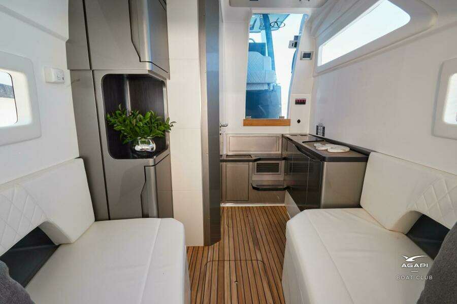 AGAPI 33ft Schaefer Yacht For Sale