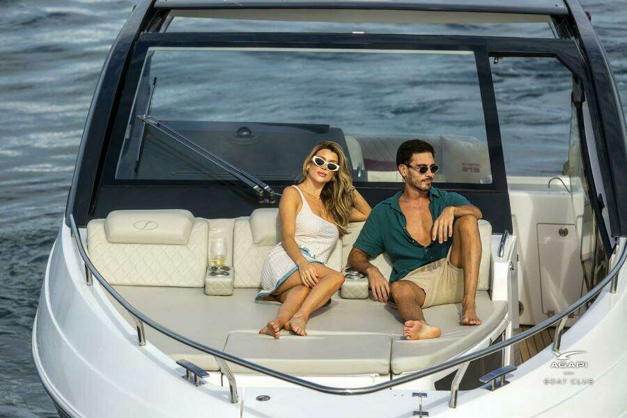 AGAPI 37ft Schaefer Yacht For Sale
