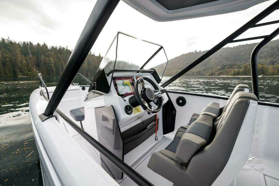 AGAPI 23ft Axopar Yacht For Sale