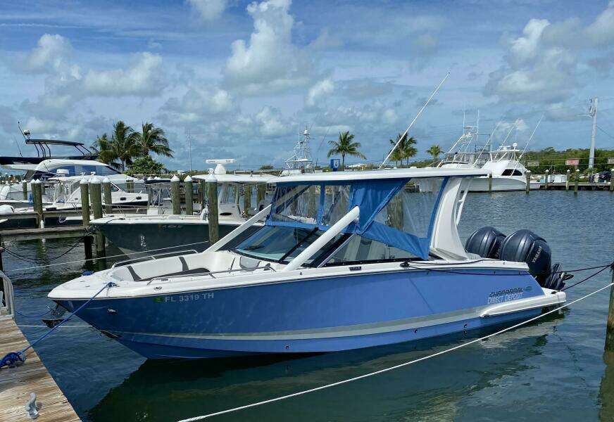 27ft Chaparral Yacht For Sale