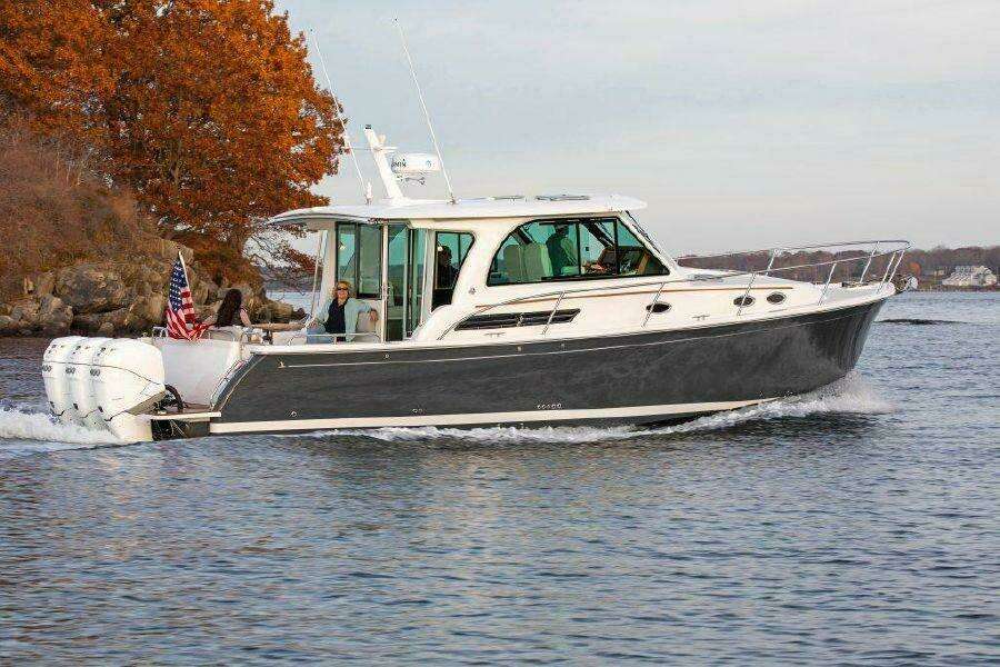39ft Back Cove Yacht For Sale