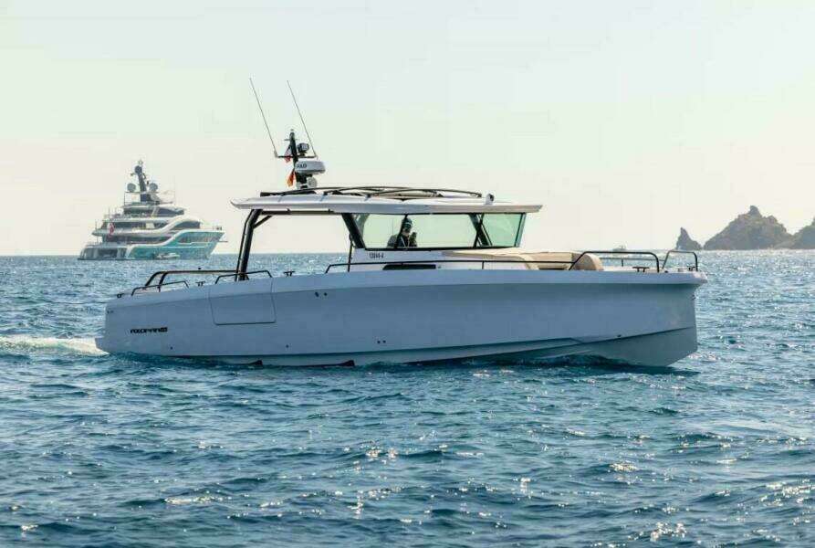 45ft Axopar Yacht For Sale