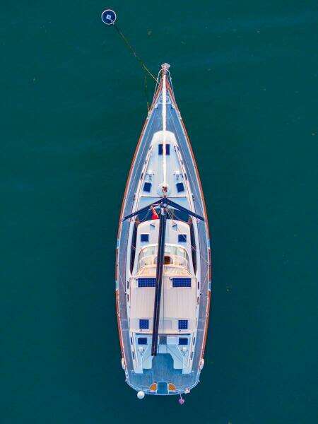 MINOT 1010 From Above Mast Top