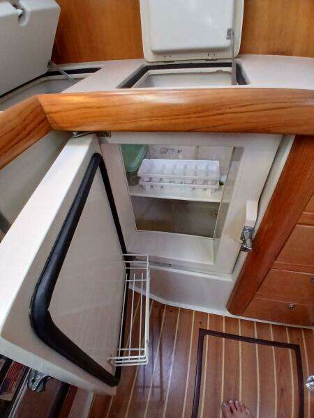 Evolution 35ft Catalina Yacht For Sale