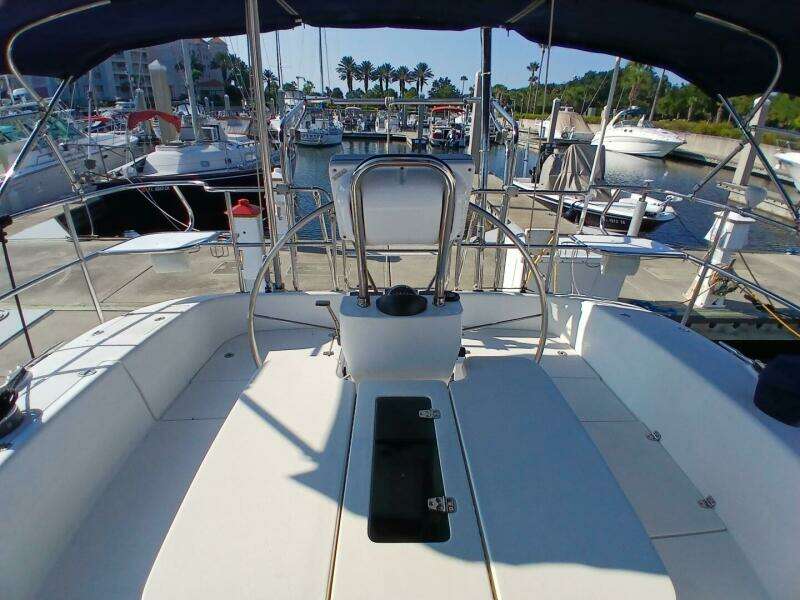 Evolution 35ft Catalina Yacht For Sale