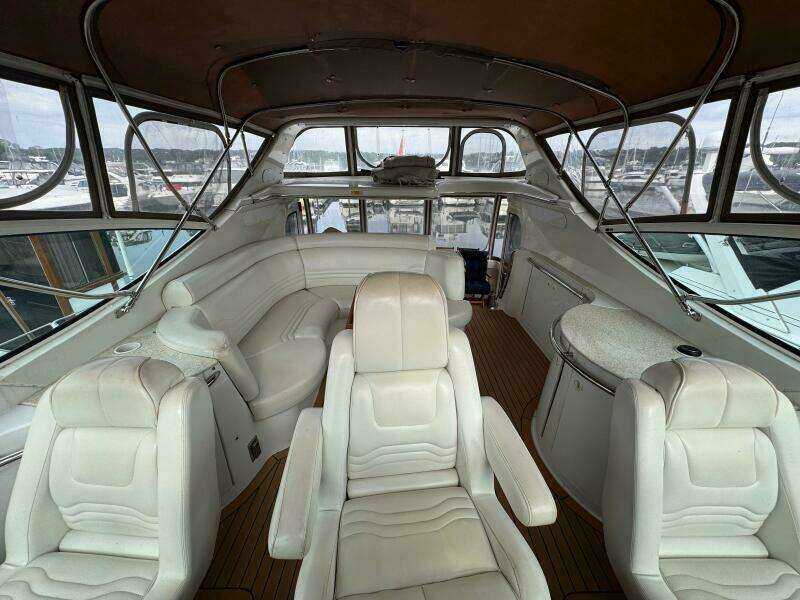Aisle B 46ft Carver Yacht For Sale