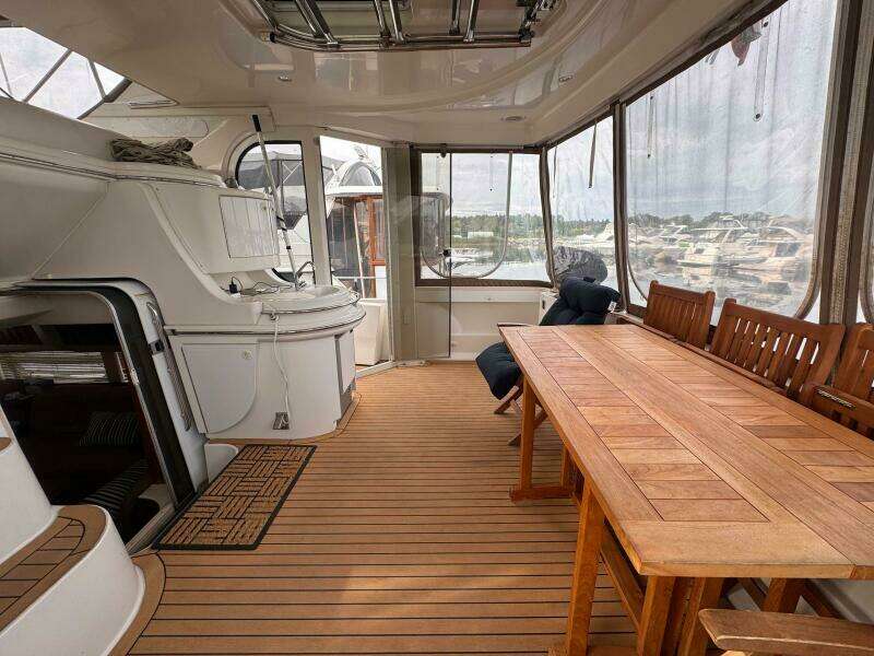 Aisle B 46ft Carver Yacht For Sale