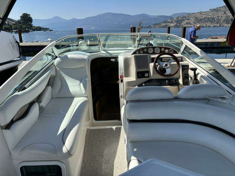 28ft Doral Yacht For Sale