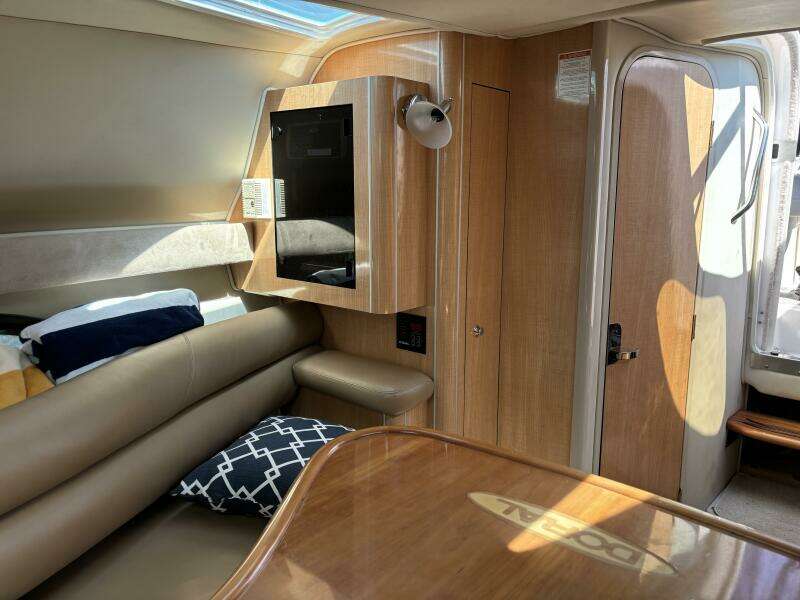 28ft Doral Yacht For Sale