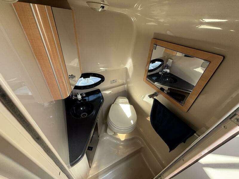 28ft Doral Yacht For Sale